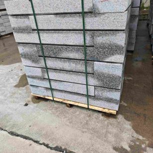 泉州芙蓉白路牙石，马路牙子