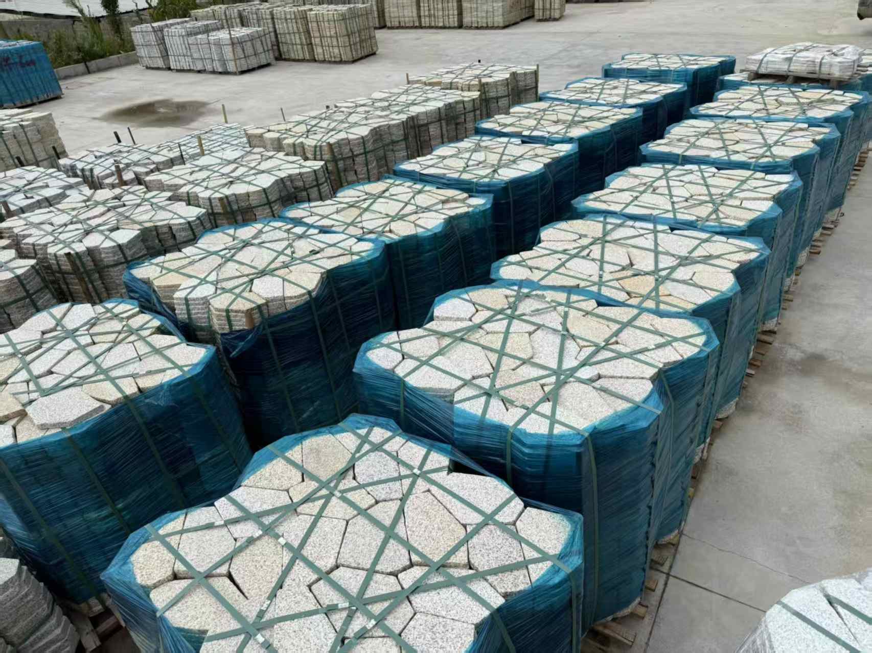 泉州黄金麻冰裂纹 碎拼