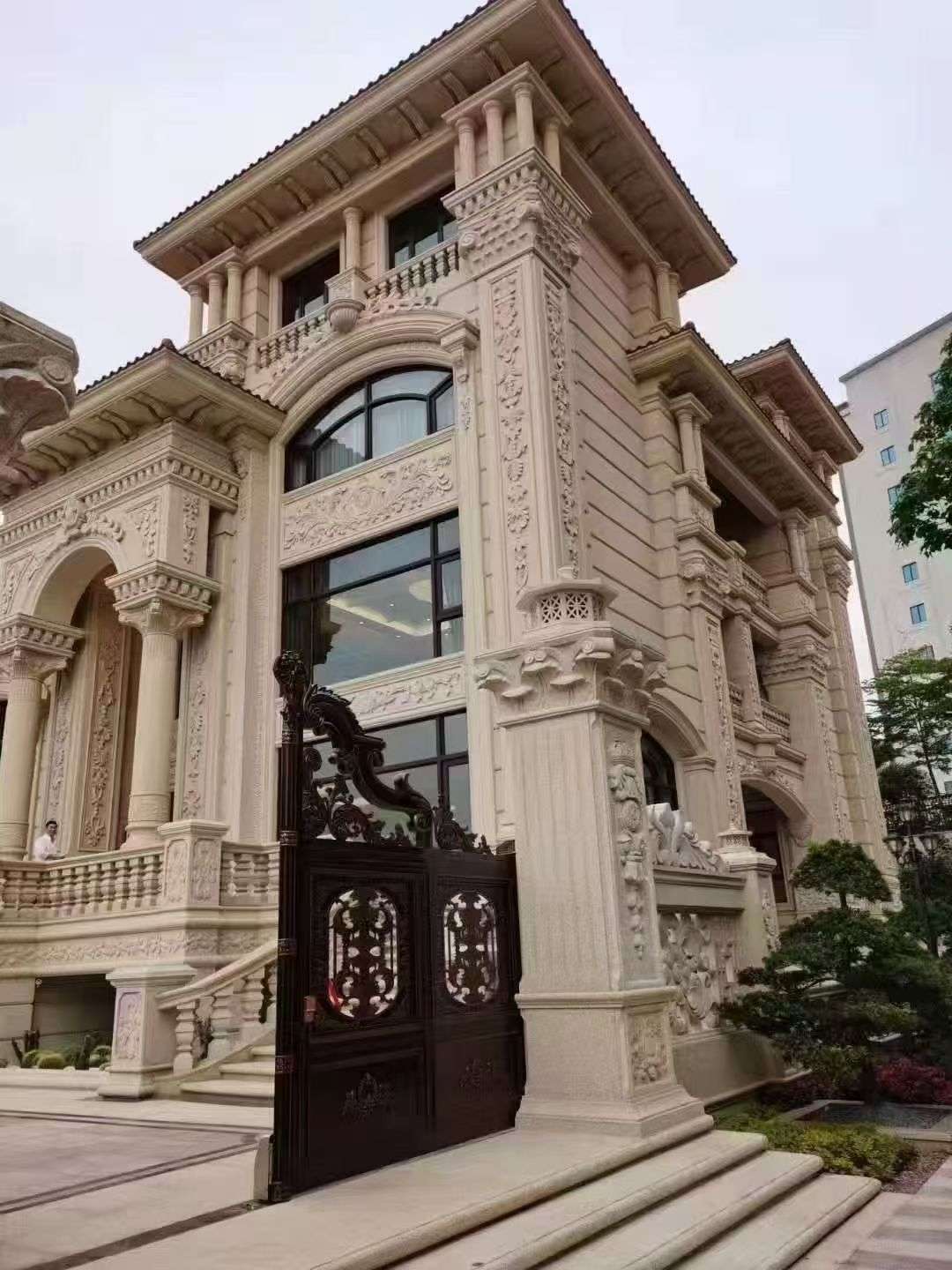 泉州黄金麻别墅外墙异形定制