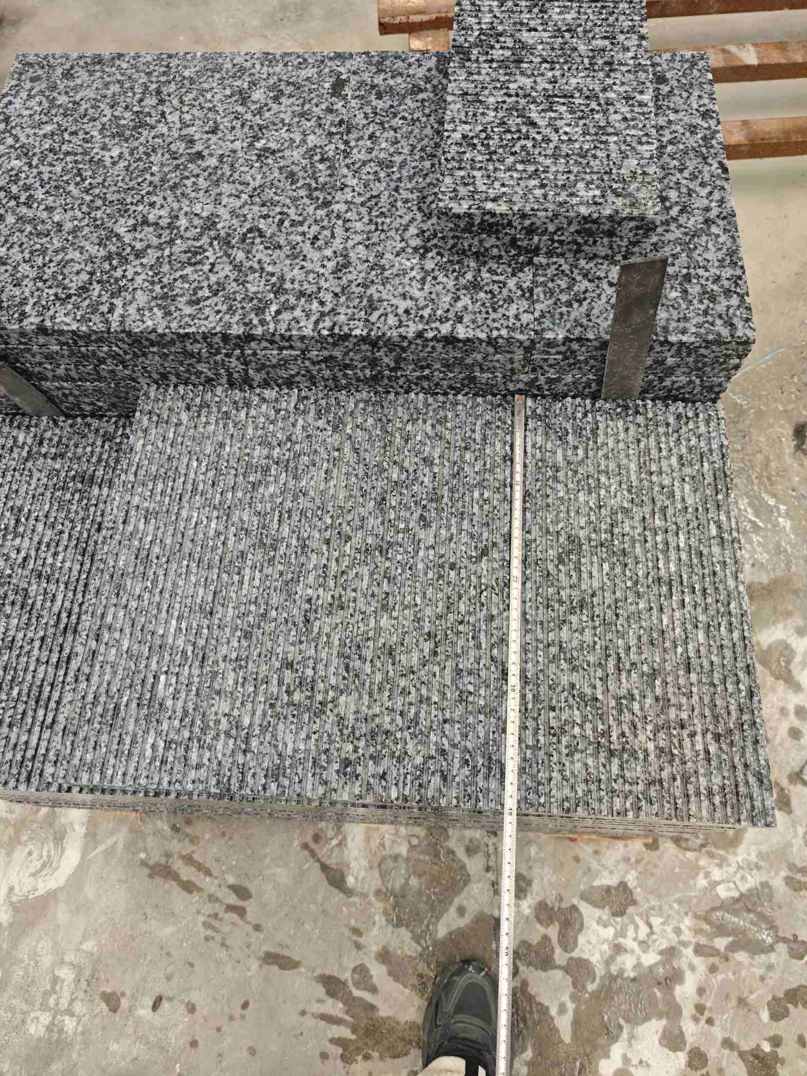 泉州芝麻黑拉丝面